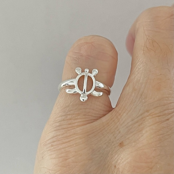 Sterling Silver High Polish Open Turtle Ring, Silver Rings, Ocean Animal Ring - Picture 8 of 13